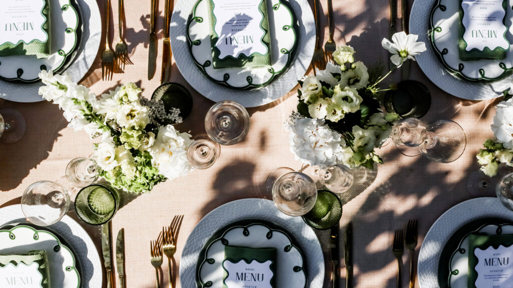 Scallop-Inspired Wedding Tablescape